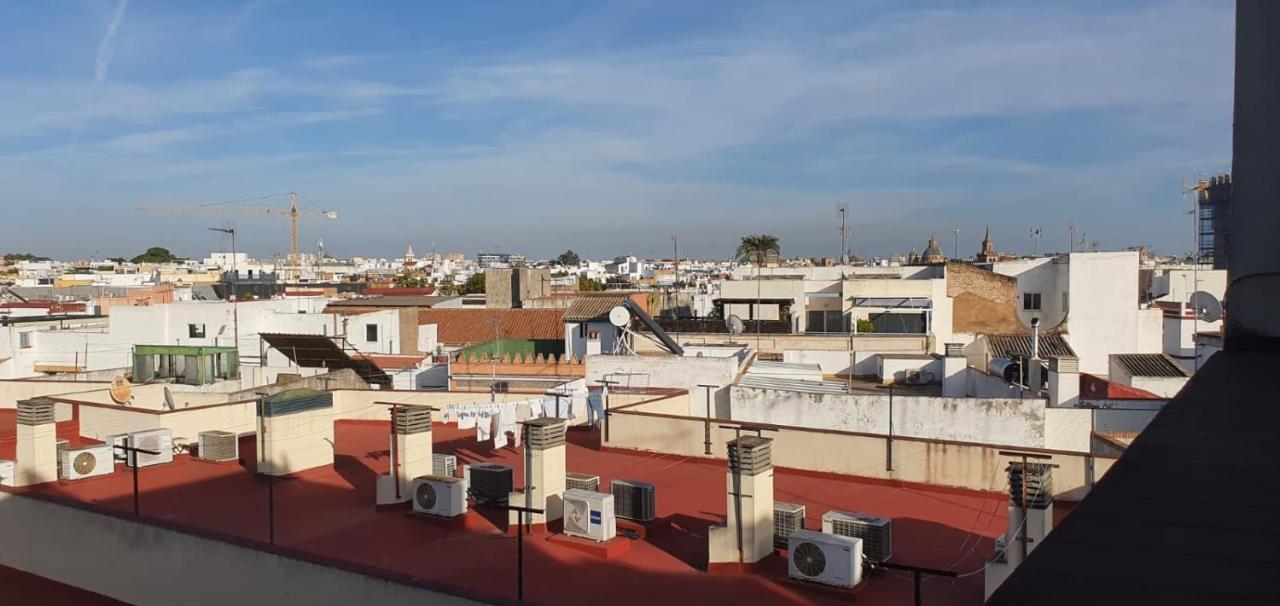 Estudio Sevilla Centro Esterno foto